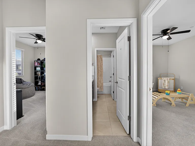 10255 Vonbulin Ave — Photo 18