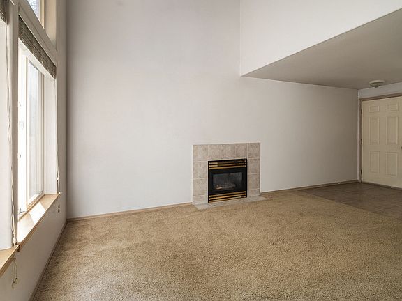 2nd image of 3327 Fender Dr #B