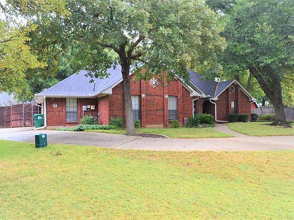 3rd image of 1113 Chapel Dr