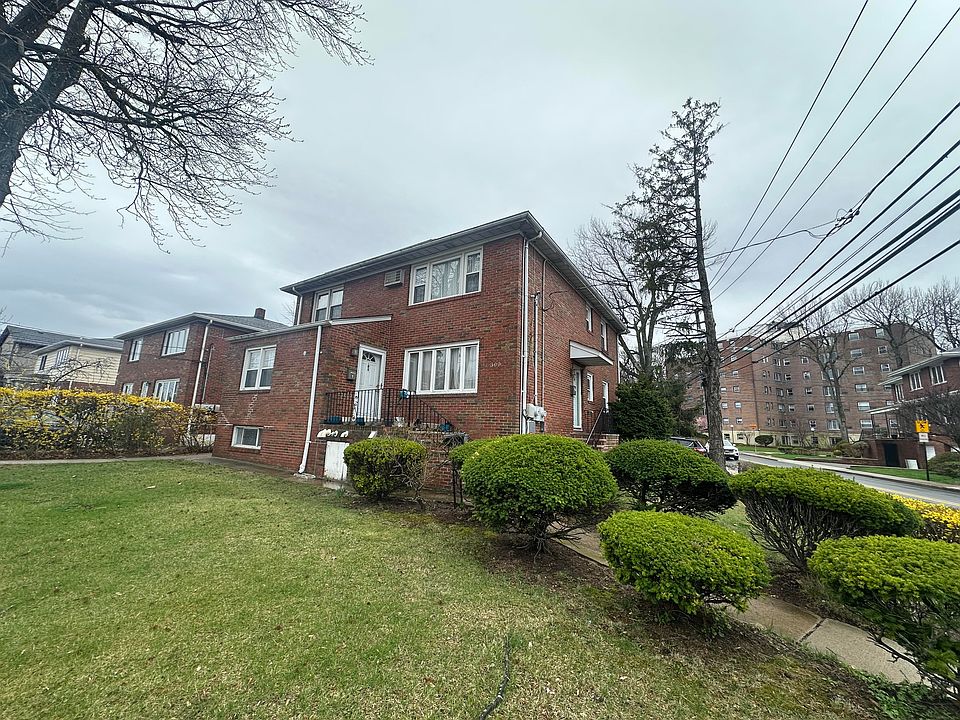 Building Photo 4