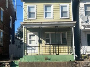 105 Chambers St, Phillipsburg, NJ
