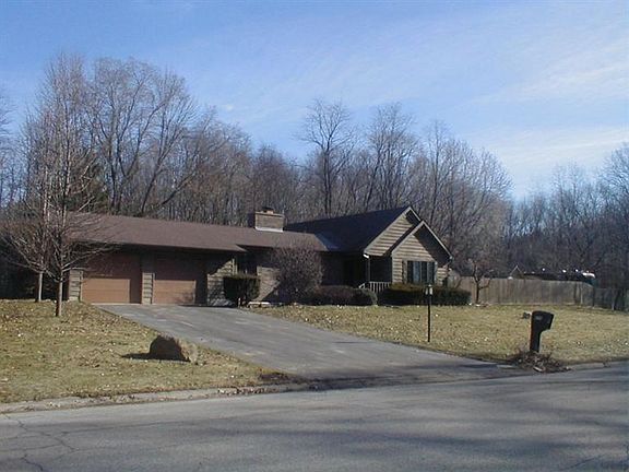 2nd image of 679 Aspen Dr