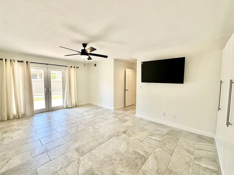 4129 Los Padres Dr — Photo 33