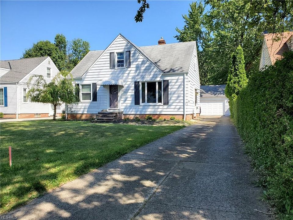 1st image of 11418 Woodview Blvd