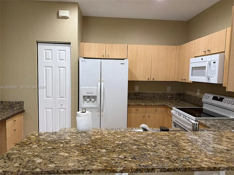449 Silver Palm Way #449 — Photo 1