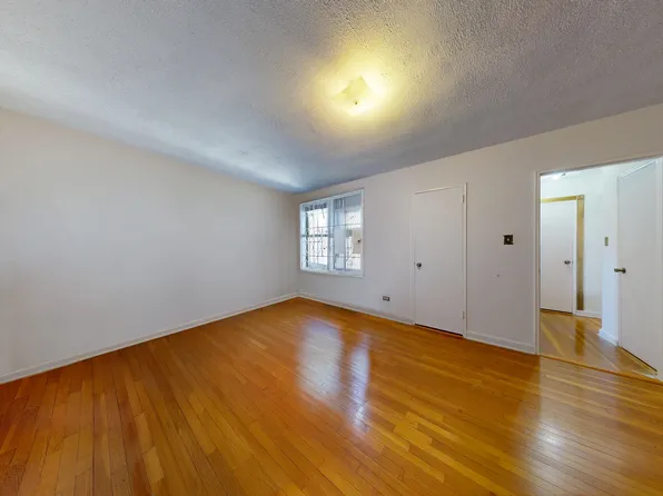 7401 Shore Road image 8 of 13