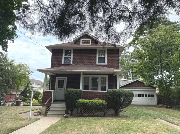 191  1/2 Wheeler Avenue, Valley Stream, NY 11580