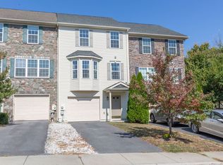 228 Morlatt Ln, Martinsburg, WV 25404