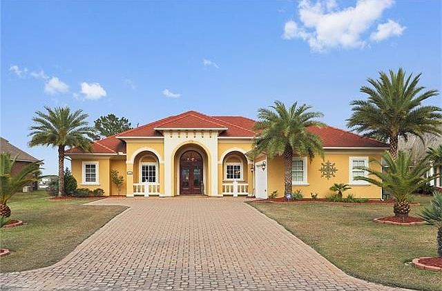 1st image of 13669 Riverlake Dr