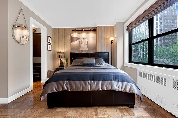 Sold by Cooper & Cooper Real Estate | media 5