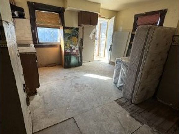 Additional Eating  Area