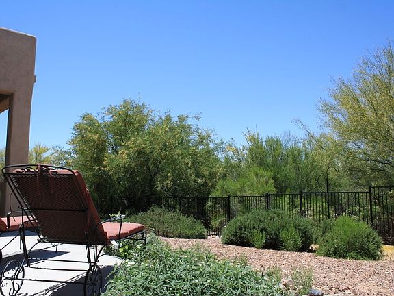 2nd image of 1906 W Placita Rancho Naranjo