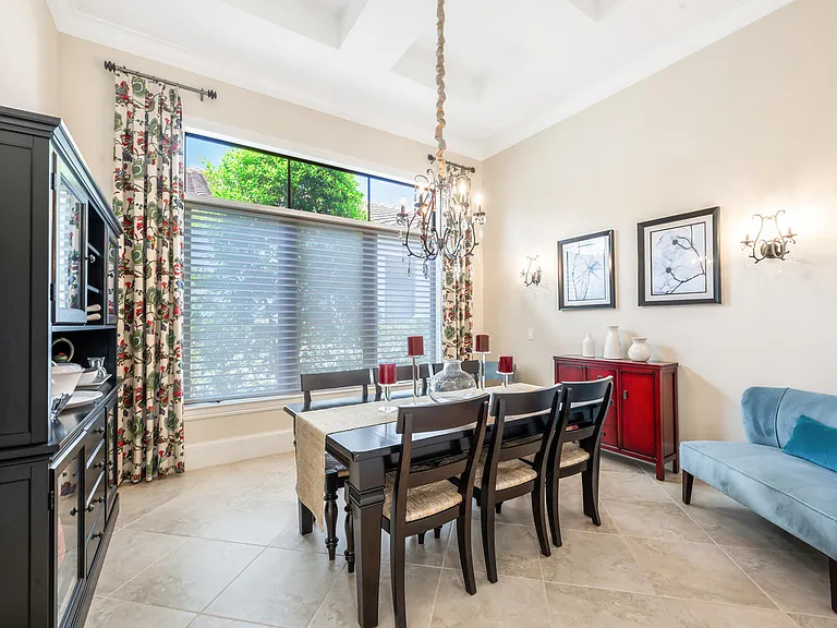 2343 Traditions Ct — Photo 10