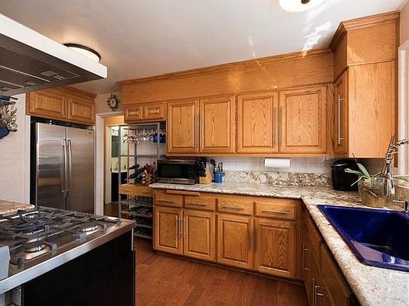 5th image of 5537 Robinhood Ave