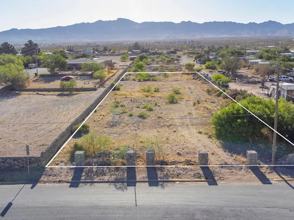 7852 Kiely Rd, Vinton, TX 79821