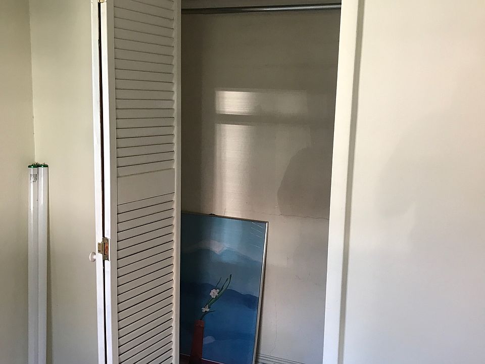 1st image of 1402 W 4th Ave