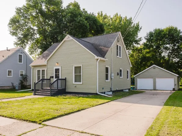 410 10th Ave SE, Waseca, MN 56093