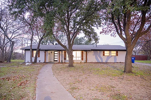 12607 Gaslite Cir Photo 1