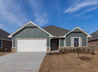 9205 Poppey Pl, Yukon, OK 73099