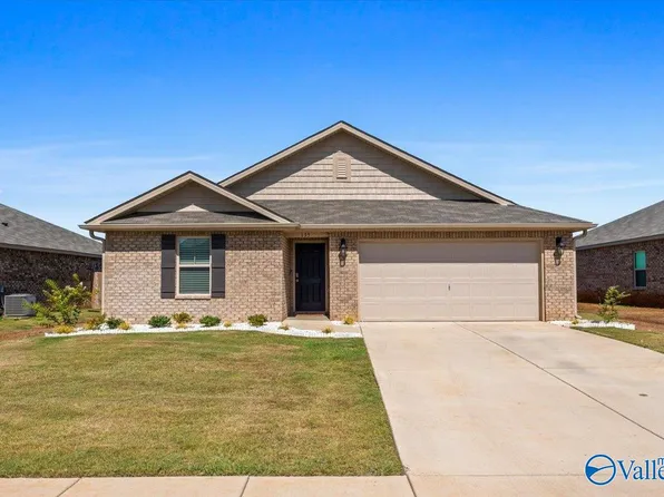 135 Tobin Ln, Hazel Green, AL 35750