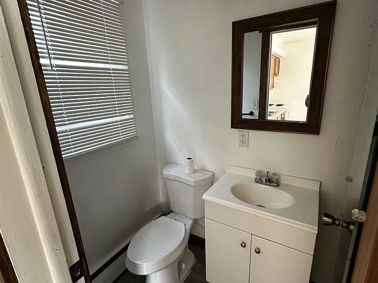 802 Quince St — Photo 9