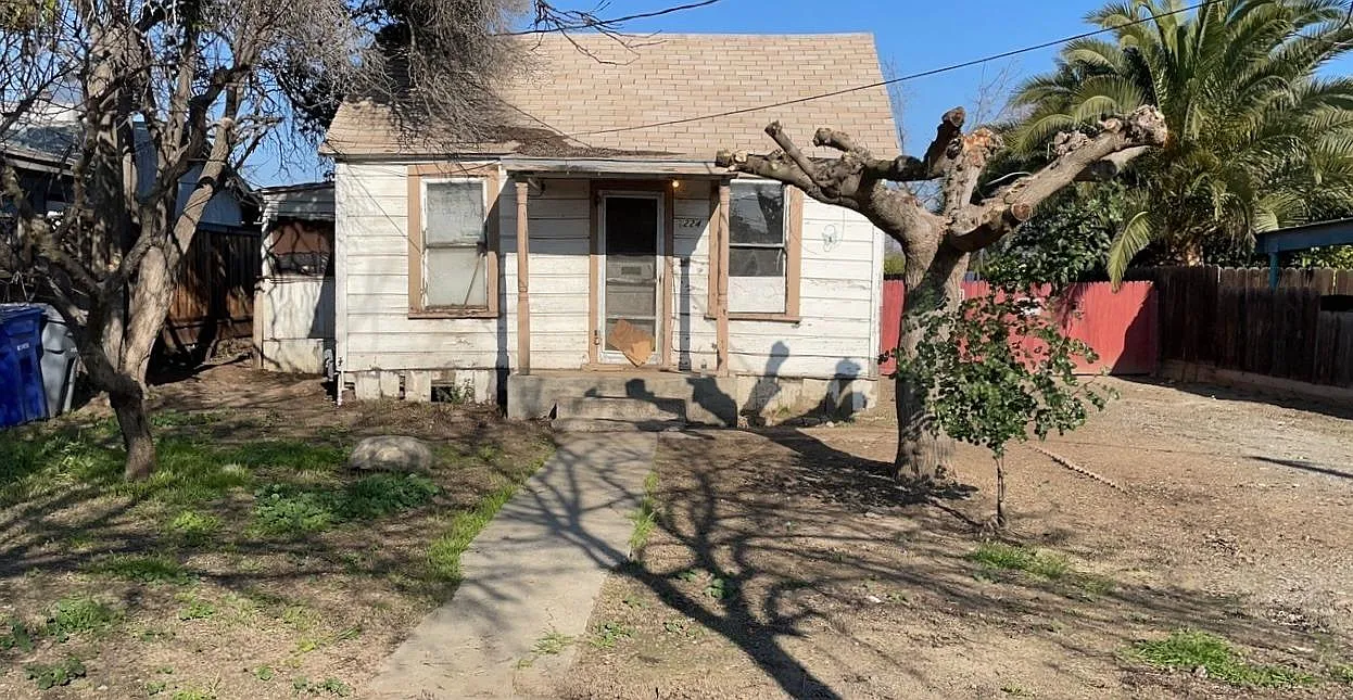 224 East St photo 1