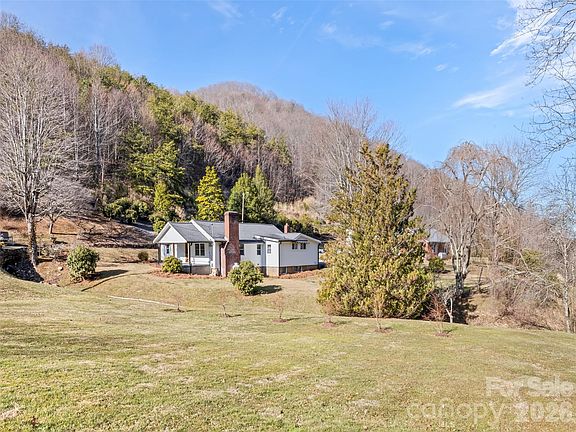 5th image of 9 Whitted Rd