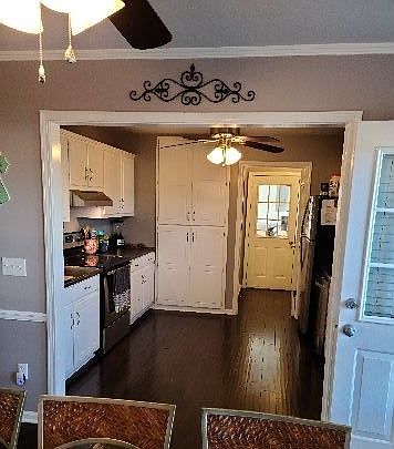 3rd image of 36 N Walnut Dr