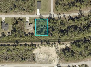 922 Anthony St E, Lehigh Acres, FL 33974