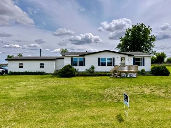 1966 210th St, Boone, IA 50036