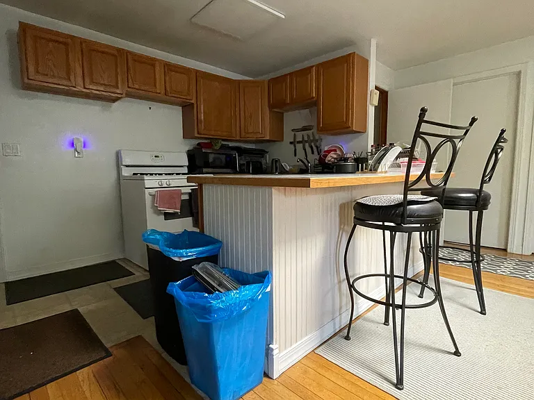 92 Edwards St #9 — Photo 5