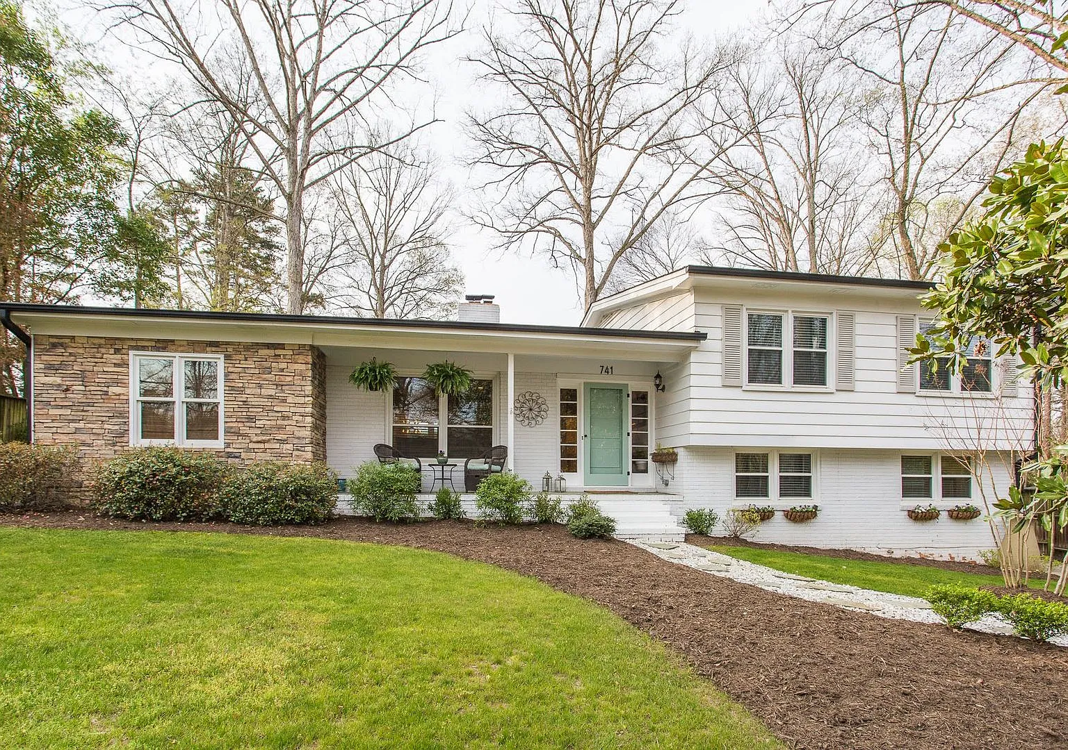 Gorgeous 5BD, 4BA North Raleigh Home with a Fully Fenced Backyard in a Prime Location Walking Dis... — Photo 1