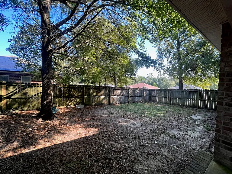 123 Trailwood Ln — Photo 18