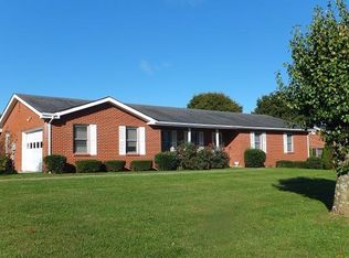 133 Maple Ridge Dr, Mount Sterling, KY 40353