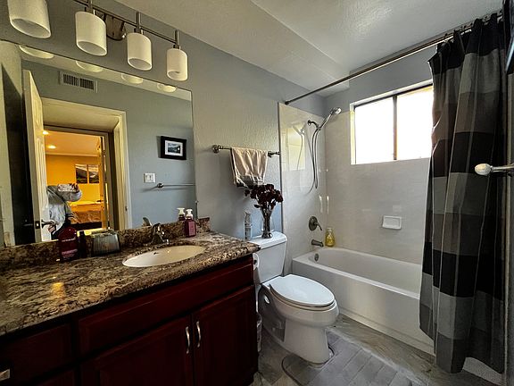 3rd image of 1354 Dale Ave APT 16