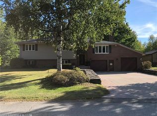 7 Riverview Rd, Jay, ME 04239