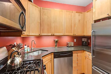 Rented by Brooklyn Heights Real Estate Inc