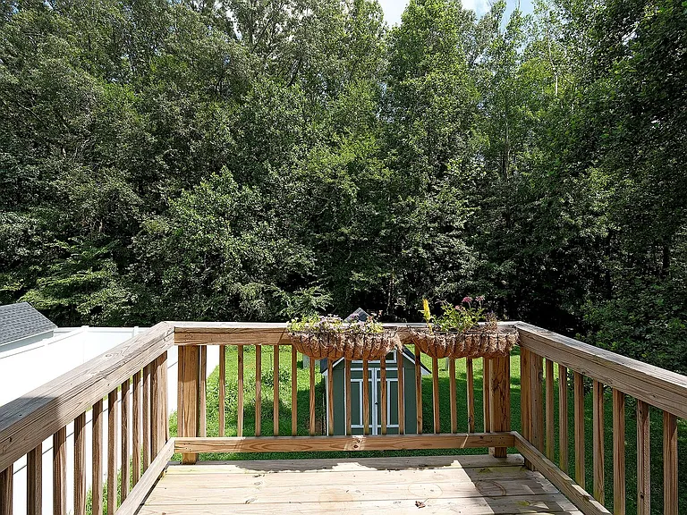 126 Longwood Dr #C — Photo 13
