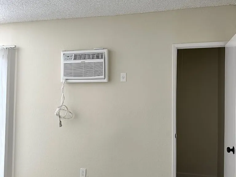 8619 Willis Ave — Photo 5