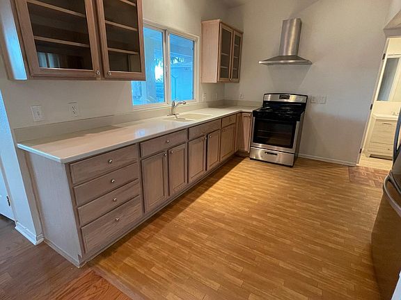 4th image of 1441 Paseo Grande #B