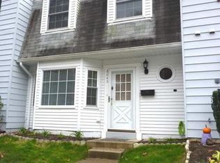 6045 Sweet Oak Ct, Springfield, VA 22152