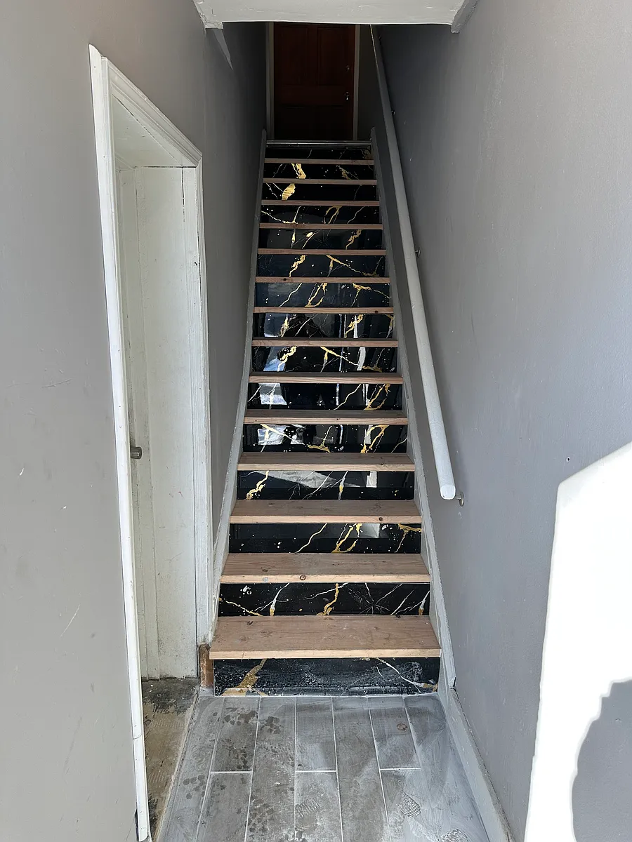Building Photo - 519 Spruce St #2