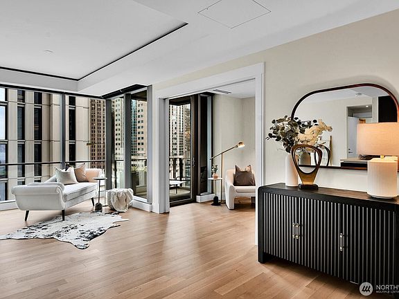 3rd image of 99 Union Street #1205