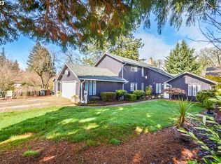 201 NE Donelson St, Hillsboro, OR