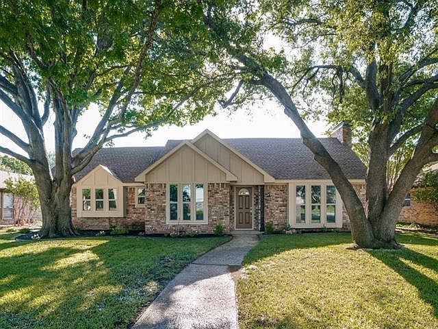 1st image of 2104 Newcastle Cir
