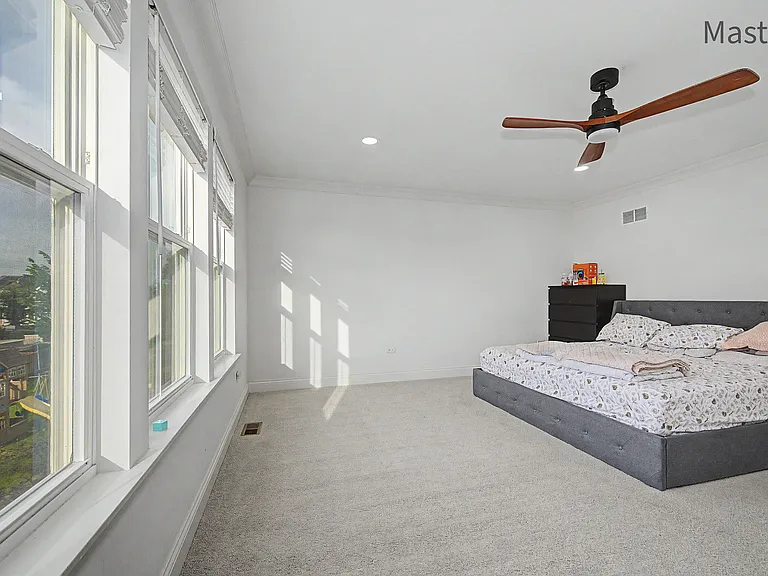 25428 W Rocky Creek Rd — Photo 27
