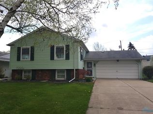 5912 Viramar Rd, Toledo, OH 43611