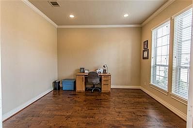 4th image of 4018 Skipping Falls Ln