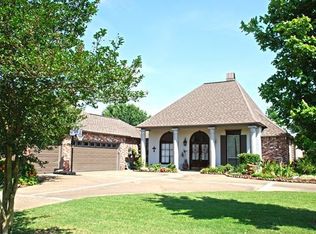 39482 Quail Creek Ave, Prairieville, LA 70769