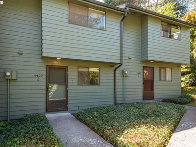 4429 Fox Hollow Rd APT 2, Eugene, OR, 97405